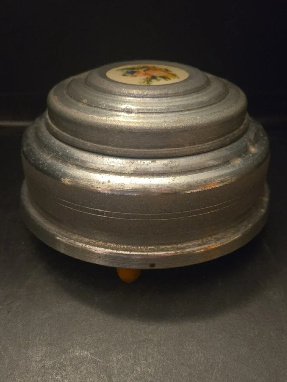 Vintage Cody Creations Powder Puff Music Box. 1930's